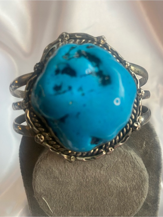 Jewelry - Alpaca Mexico Large Turquoise Howlite Cuff Bracelet | Vintage Southwestern